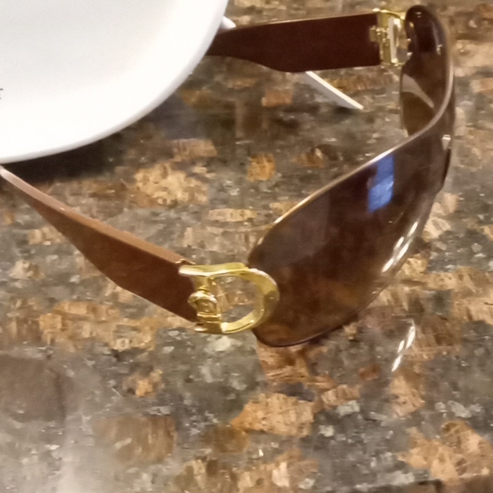 Dior Brown Gradient Aviator Sunglasses with Gold Accents - Picture 2 of 9